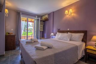 Tellis Holiday Rooms - Moraitika - 8