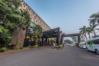 Holiday Inn Cikarang Jababeka by IHG - Cikarang - 3