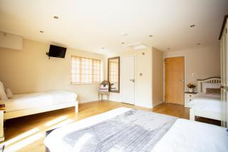 Hillcroft Accommodation - Redhill - 1