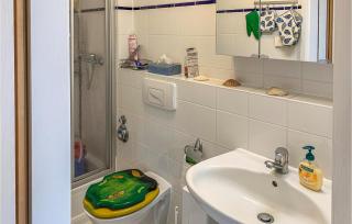 Pet Friendly Apartment - Gollwitz - 2