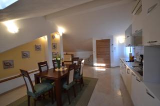 Apartmani Antonia Nakić -Stobreč - 3