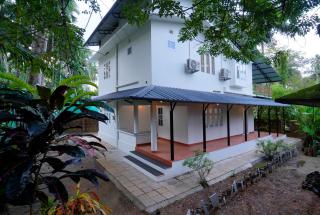 The Riverside Guesthouse - 0
