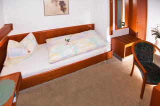 Pension Cafe Suzette - Gotha - 9