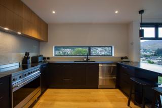 Whakarire by Sotheby's Luxury Rental Homes - Queenstown - 1