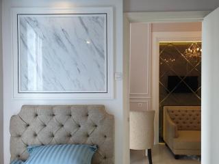 Luxury 2 Bed Room Anderson Apartment Pakuwon Mall - Surabaya - 1