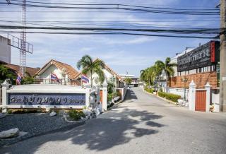 Bualuang HOTEL - Ang Thong - 1