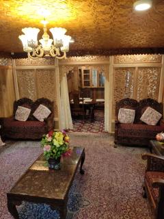 New Lucky Flower Group of House Boat - Srinagar - 8