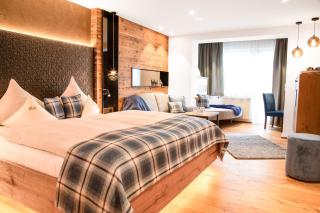Hotel Sonne Ischgl - 1
