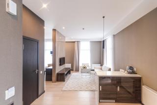 Resident City Hotel - 1