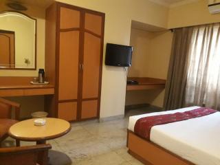The Samrat Hotel near Pune Railway Station - Pune - 9