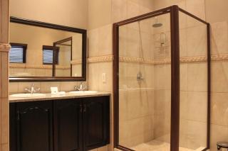 Candlewoods Guesthouse - 5