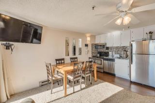 Stroll to Slopes, Village Area, Ski in-out MtLodge 333 - Snowshoe - 9