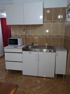 Apartments Jovanic with 2 bedrooms - Sutomore - 5