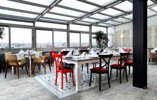Darkhill Hotel - 1