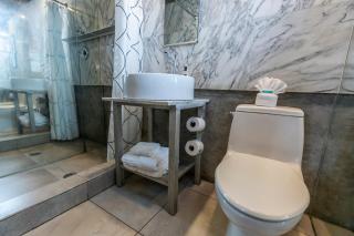 Chesterfield Hotel & Suites - Miami Beach - 6