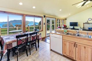 Obstruction Pass Cottage - Olga - 3