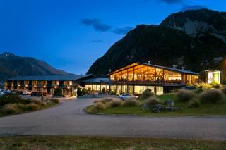 Mt Cook Lodge and Motels - Mount Cook Village - 0