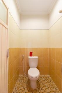 RedDoorz near Condongcatur Bus Station - Yogyakarta - 6