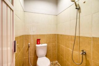 RedDoorz near Condongcatur Bus Station - Yogyakarta - 5