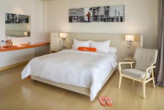 HARRIS Resort Barelang Batam - 9