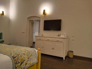 Hotel Pine Retreat Mallroad - Mussoorie - 1