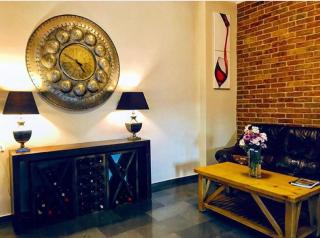 Eleon Boutique Hotel - 3