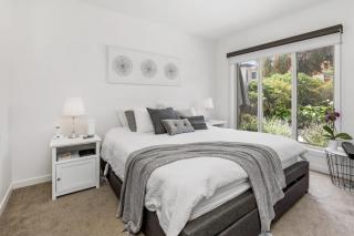 Bangalow Mornington - Mornington - 6