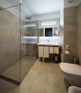 Hotel Brandoli - 1