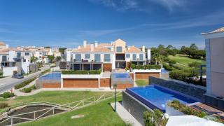 Emily - Vale do Lobo - 8