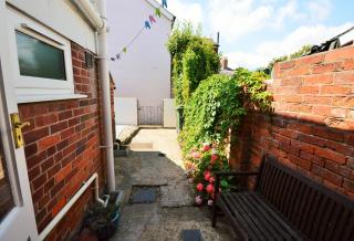 Admirals Cottage - Yarmouth - 3