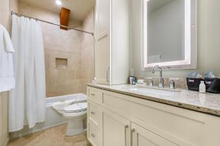 The Claudette - New Orleans - 2