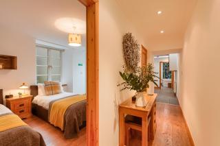 Dundas Flat, 1 bedroom, Comrie - 5