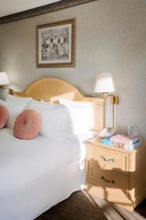 Glendale Express Hotel Los Angeles - 4