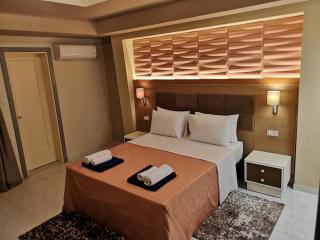 Louis Luxury Villa by living in blue - Rodes - 1