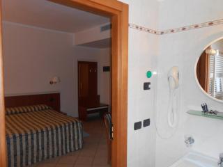Hotel La Maddalena - 9