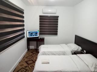 Happy Night Hostel - Wadi Musa - 0