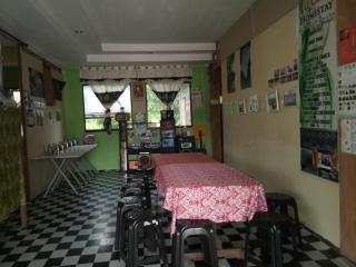 Mulu D Cave Homestay Room 2 - Mulu - 1