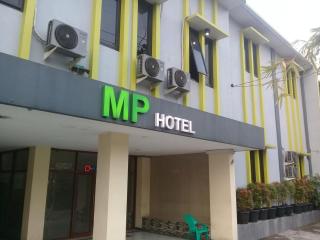 MP Hotel Purwakarta - Purwakarta - 8