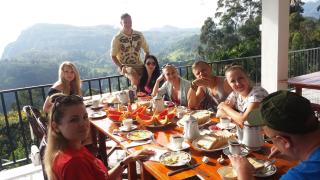 Golden View Guest Ella - 2