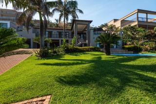 Shangri-La 6 Bedroom Ballito Beachfront KBW1 - 8