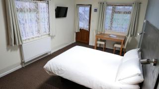 Warrens Village Motel and Self Catering - Clevedon - 3