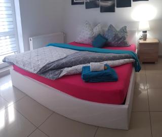 Private Room REST studio - Kameralny Bytom Szombierki 2-Room Shared Apartment - 9