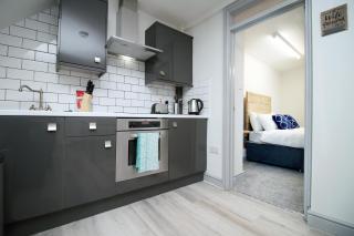 Sleeps 6, Smart TV's, Parking Swansea & Morriston Hospital - Swansea - 6
