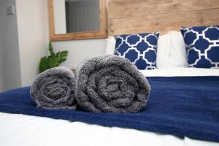 Sleeps 6, Smart TV's, Parking Swansea & Morriston Hospital - Swansea - 9