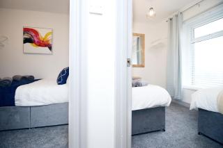 Sleeps 6, Smart TV's, Parking Swansea & Morriston Hospital - Swansea - 7