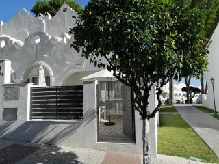 Casa Romero - Beautiful Villa, Best Corner by Pools,Resort Facilities, Full Kitchen, 3 Terraces, Internet - Marbella - 0
