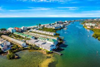 Captain Coves #102 - Clearwater Beach - 2