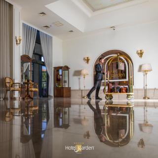 Hotel Garden - Pristina - 8