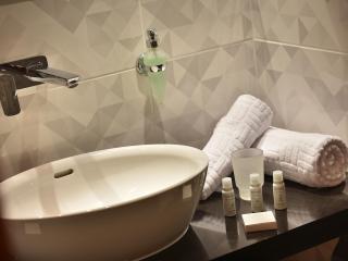 Ramada Airport Hotel Prague - 1