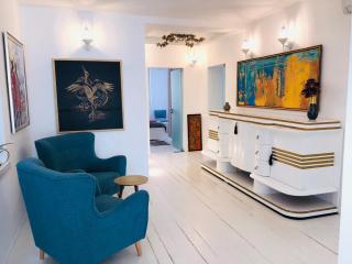 Golden Pearl - jacuzzi top center luxury apartment - Sofia - 9
